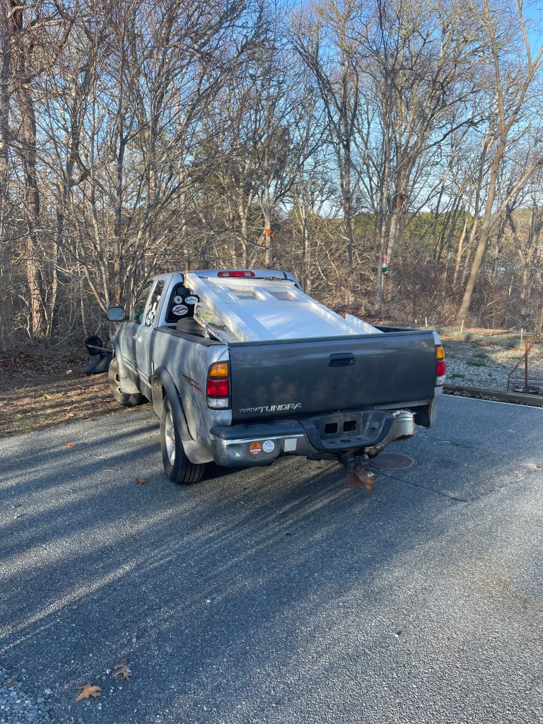 odd jobs
junk removal
bulky trash removal
bulky debris
mattress removal
Handyman